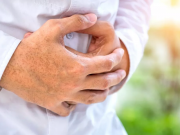 Sức khỏe đời sống - Dấu hiệu nhận biết ung thư đại tràng tránh nhầm bệnh khác