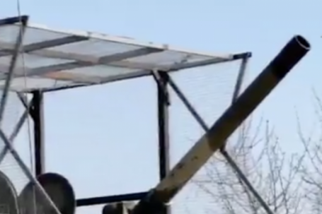 VIDEO: Nga khai hoả pháo cối tự hành Nona-S, phá huỷ trạm quan sát Ukraine