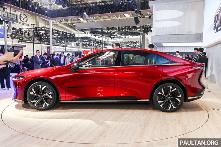 Mazda EZ-6 ra mắt, mẫu xe điện kế nhiệm Mazda6 trong tương lai - 3