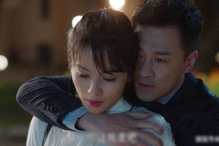 Những "cảnh hôn không mở miệng" trong phim tỷ lượt xem gây tranh cãi - 6