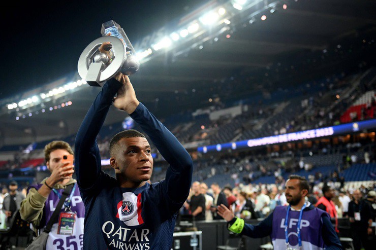 Mbappe lần thứ 7 vô địch Ligue 1 cùng PSG