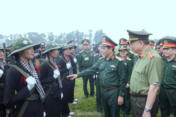 Những bóng hồng phương Nam: Sẵn sàng cho cuộc diễu binh lịch sử