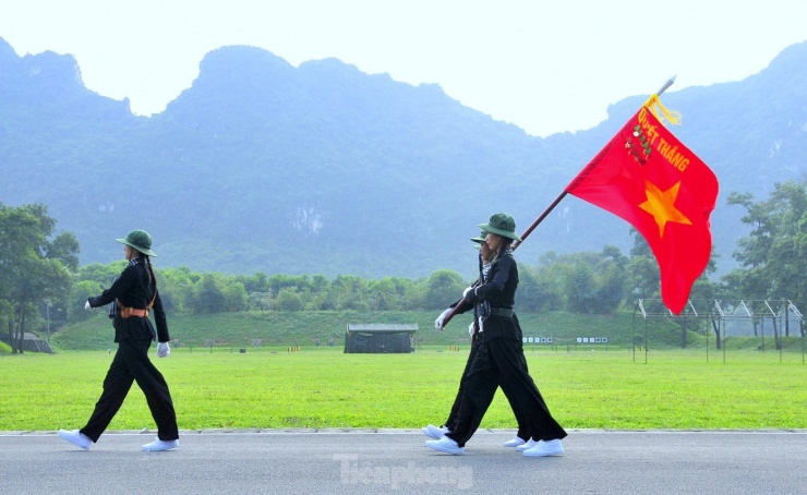 Những bóng hồng phương Nam: Sẵn sàng cho cuộc diễu binh lịch sử