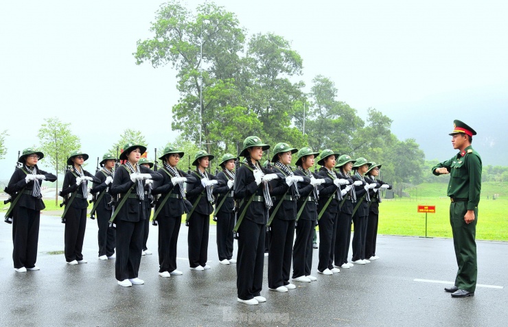 Những bóng hồng phương Nam: Sẵn sàng cho cuộc diễu binh lịch sử