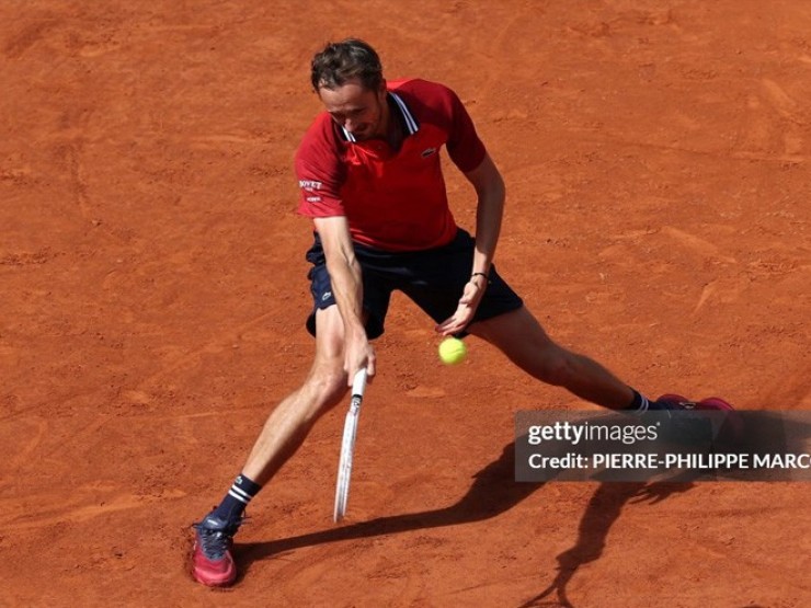 Video tennis Medvedev - Bublik: Vượt khó thành công, nối dài chuỗi thắng (Madrid Open)