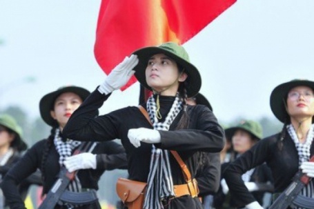 Bóng hồng phương Nam sẵn sàng cho cuộc diễu binh trọng đại ở Điện Biên