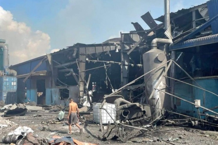 Nhiều nhà dân hư hại trong vụ nổ bình hơi 6 người tử vong, 7 người bị thương ở Đồng Nai