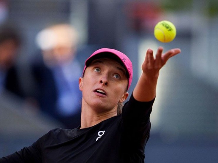 Video tennis Swiatek - Keys: Chiến thắng áp đảo, trở lại chung kết (Madrid Open)