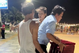 Tin tức trong ngày - Bị thu giữ ghế, người bán hàng dí dao vào cổ cán bộ