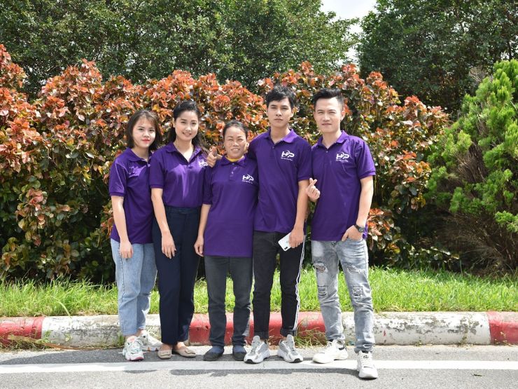 Giúp việc Hồng Phúc: Top 100 Thương hiệu nổi tiếng Châu Á – Thái Bình Dương 2022. 