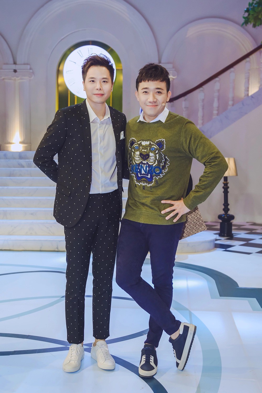 Cả hai đồng hành cùng nhau từ lúc trẻ đến tận thời điểm hiện tại.