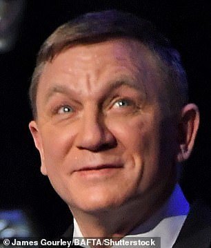 Khuôn mặt của Daniel Craig trông đầy đặn hơn xưa. Ảnh: Shutterstock.
