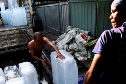 Thế giới - Thời tiết chuyển biến nguy hiểm ở châu Á