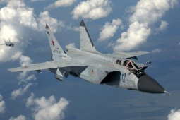 Media - Hỏa lực của tiêm kích “bất khả chiến bại” Mig-31BM: Mang tên lửa siêu thanh, bom dẫn đường KAB-500