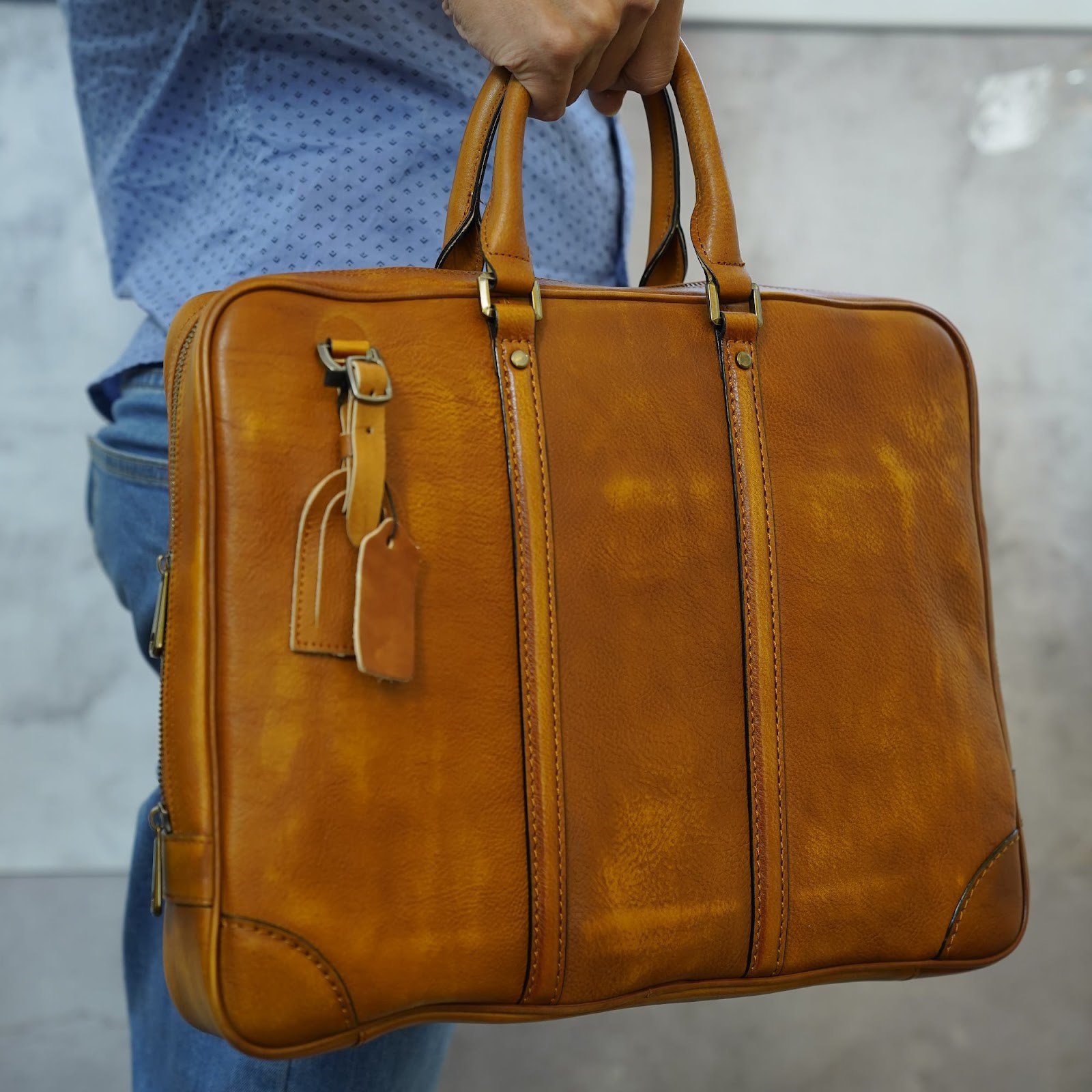 Cặp da thật TUDA - Sự kết hợp hoàn hảo giữa phong cách hiện đại và truyền thống - 3