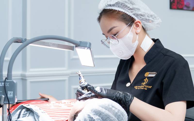 “8 năm - Phục vụ từ trái tim”, Viện thẩm mỹ DIVA là điểm đến của hàng triệu khách hàng