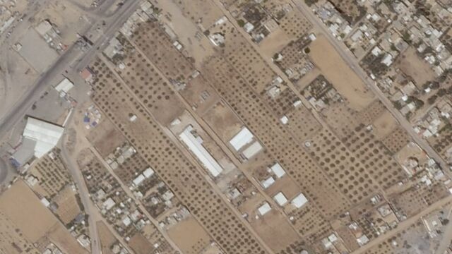 Một khu vực ở thành phố Rafah trước và sau trận không kích ngày 7/5. Ảnh: Planet Labs