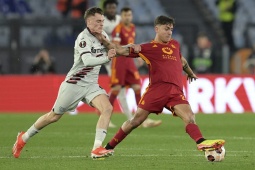 Trực tiếp bóng đá Bayer Leverkusen - Roma: Cú đúp penalty của Paredes (Europa League)