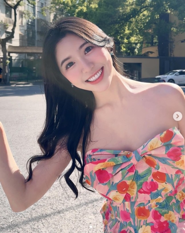 Hot girl đẹp trong trẻo tựa sương mai khiến triệu người ngơ ngẩn - 3