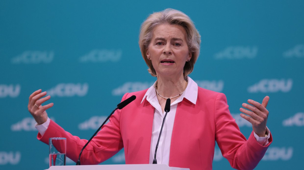 Chủ tịch Ủy ban Châu Âu (EC), Ursula von der Leyen.