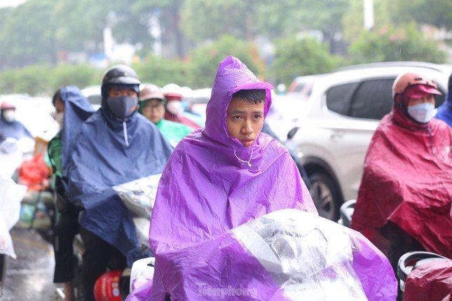 Dự báo thời tiết ngày 11/5: Mưa rào và dông rải rác xuất hiện tại miền Bắc và Bắc Trung Bộ