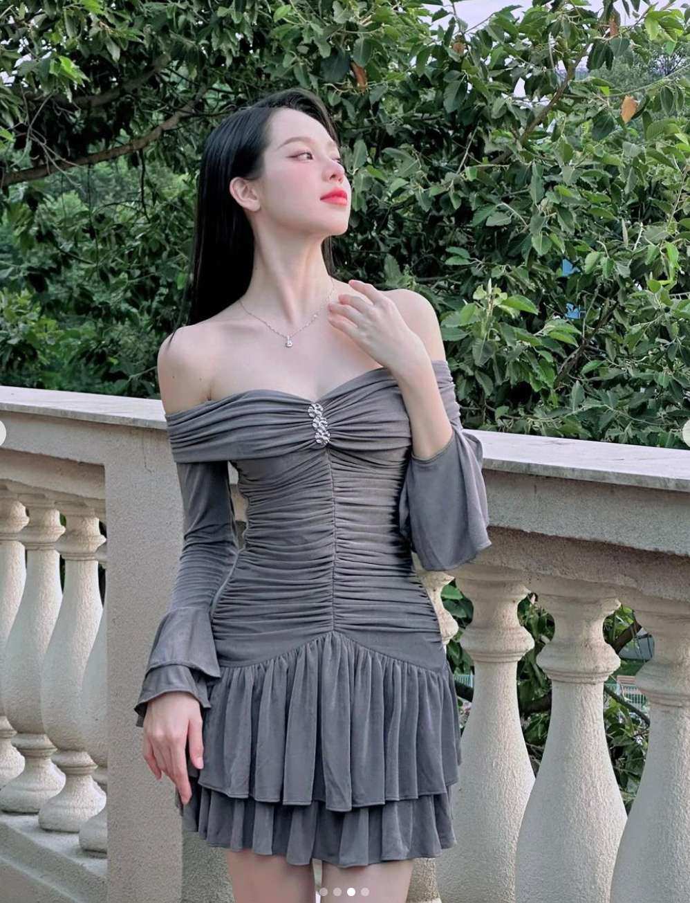 Đương kim Hoa hậu Việt Nam táo bạo với váy xẻ, hiếm hoi khoe vòng 1 sau chỉnh sửa - 8