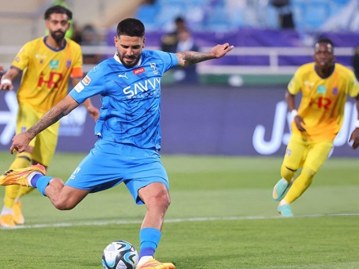 Video bóng đá Al Hilal - Al Hazm: Bùng nổ hiệp 1, Ronaldo hết cơ hội (Saudi Pro League)