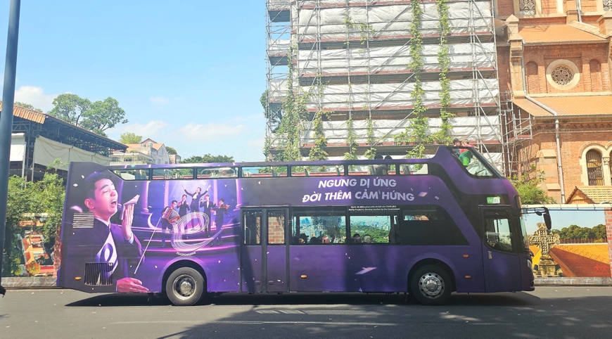 Chiến dịch lan toả thông điệp với hoạt động bus tour trong thành phố