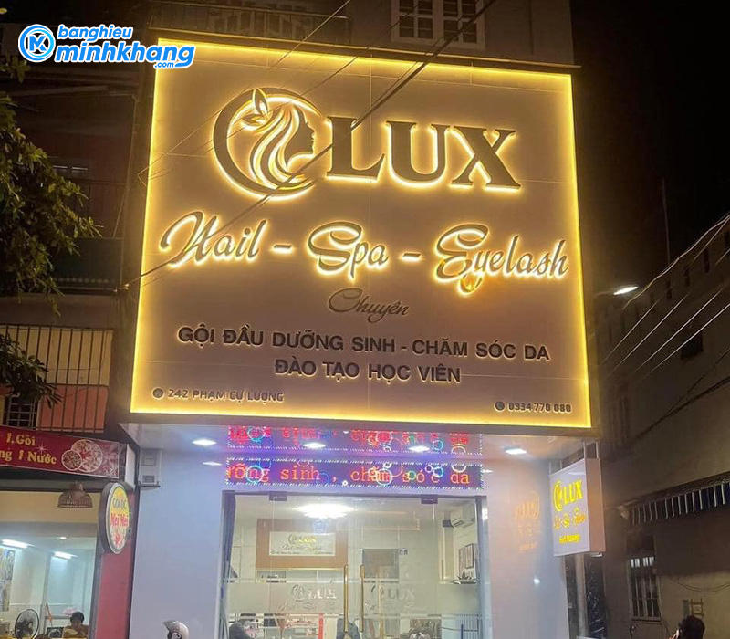 Thi công bảng hiệu spa