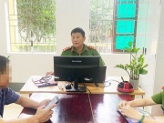 Pháp luật - Ngăn chặn hàng loạt vụ giả danh 'con gái' lừa chuyển tiền