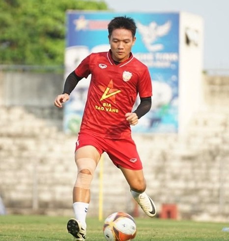 Đinh Thanh Trung được biết đến với cái chân trái ma thuật cùng kĩ năng xử lý bóng ngoại hạng.