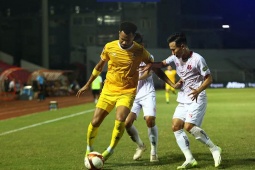 Video bóng đá Hải Phòng - Quảng Nam: Thủ môn xuất thần, thầy cũ ngao ngán (V-League)