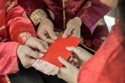 Bạn trẻ - Cuộc sống - Bi kịch 'một người kết hôn, cả nhà vay nợ'