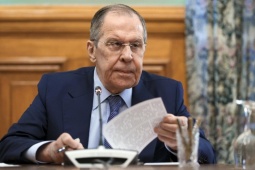 Ông Lavrov: Nga sẵn sàng  " đấu "  phương Tây trên chiến trường Ukraine
