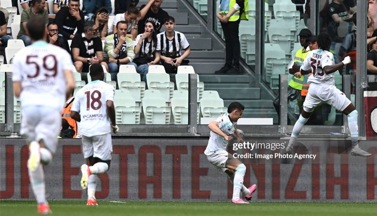 Salernitana gây sốc trước Juventus