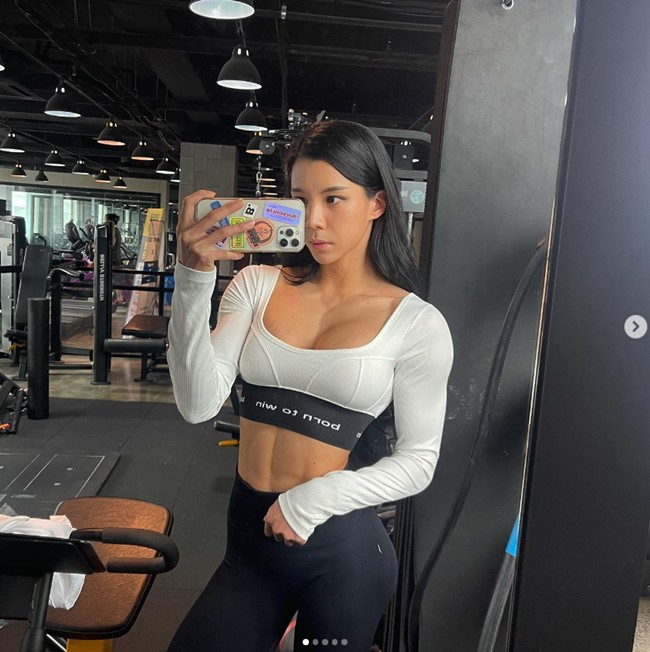 Mỹ nhân cơ bắp kiêng triệt để món này để có body sắc nét - 8