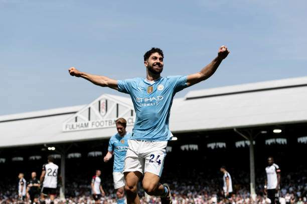 Gvardiol bùng nổ cho Man City về mặt ghi bàn dù là hậu vệ