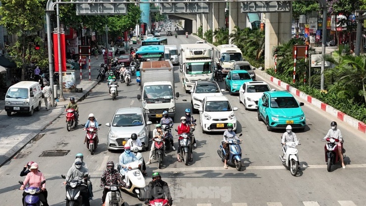 Hiện trạng vị trí dự định xây cầu vượt hoặc hầm chui hơn 770 tỷ ở Hà Nội - 6