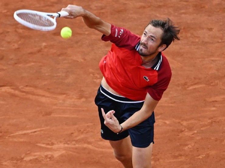 Video tennis Medjedovic - Medvedev: Thảm bại set 2, bừng tỉnh đúng lúc (Rome Open)