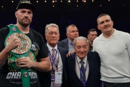 Thể thao - Tyson Fury so tài bằng nắm đấm với Usyk: Chưa biết mèo nào cắn mỉu nào