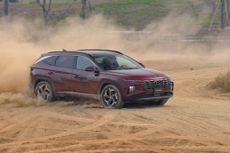 Giá xe Hyundai Tucson niêm yết và lăn bánh tháng 5/2024