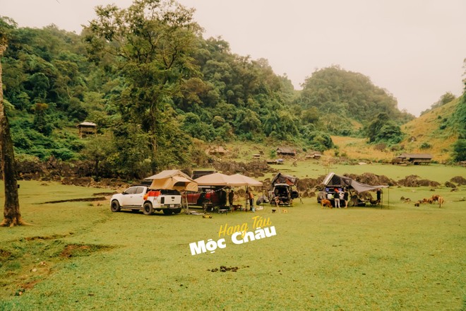 Cặp vợ chồng đưa con gái 27 tháng tuổi phượt xuyên Việt suốt 2 năm - 12