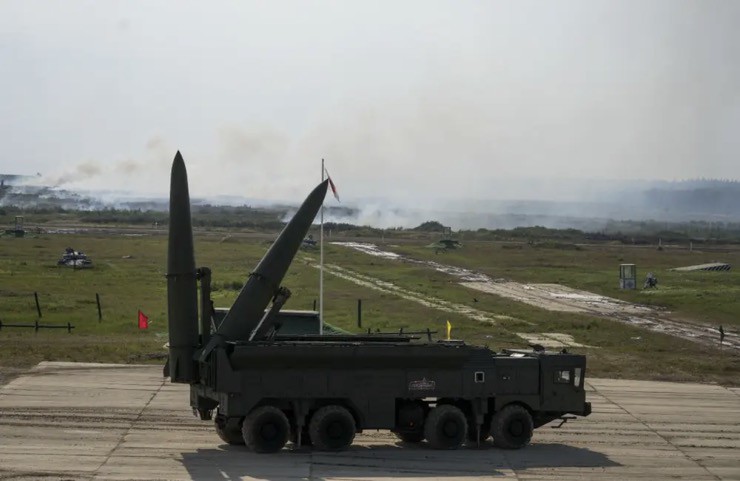 Tên lửa đạn đạo tầm ngắn Iskander-M của Nga. Ukraine được cho là chưa từng đánh chặn tên lửa loại này.
