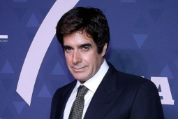 Đời sống Showbiz - Ảo thuật gia David Copperfield bị tố cáo xâm hại 16 phụ nữ