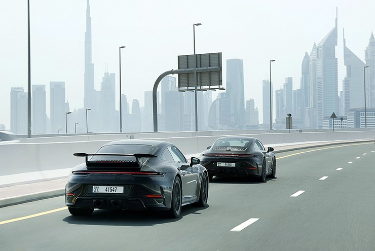 Porsche chốt thời gian ra mắt xe 911 động cơ lai Hybrid - 5