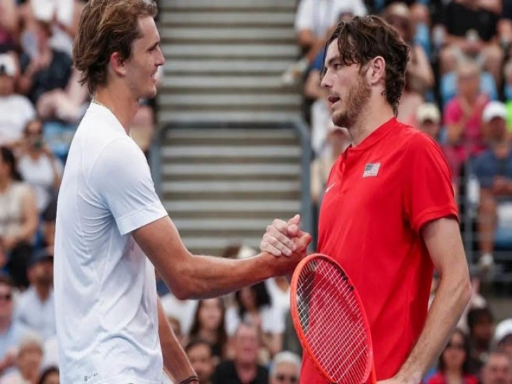 Video tennis Zverev - Fritz: Đẳng cấp vượt trội, giật vé bán kết (Rome Open)