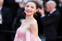 Kiểu mốt xuyên thấu "thống trị" thảm đỏ Cannes 2024