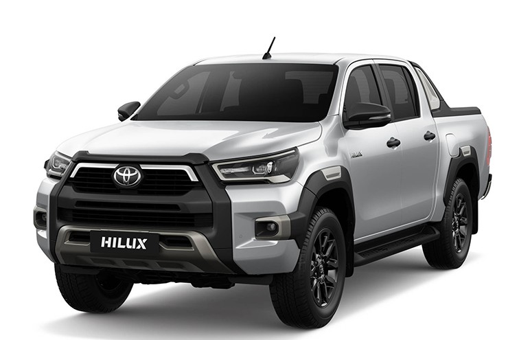Toyota Hilux phiên bản mới ra mắt tại Việt Nam, giá từ 676 triệu đồng - 1