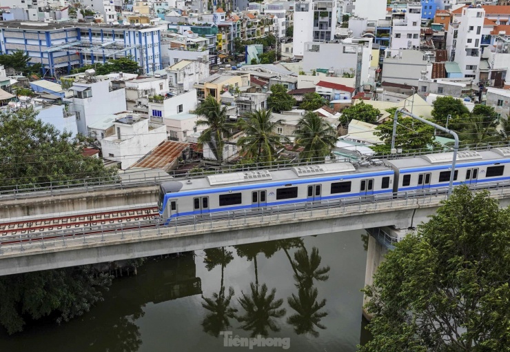 Rạch Văn Thánh: Giải pháp cải tạo cho dòng chảy ô nhiễm tại TPHCM