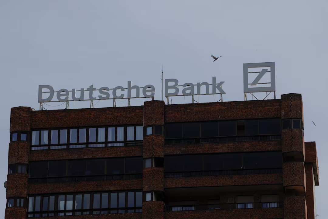 Một chi nhánh của ngân hàng Deutsche Bank ở Tây Ban Nha (ảnh: Reuters)